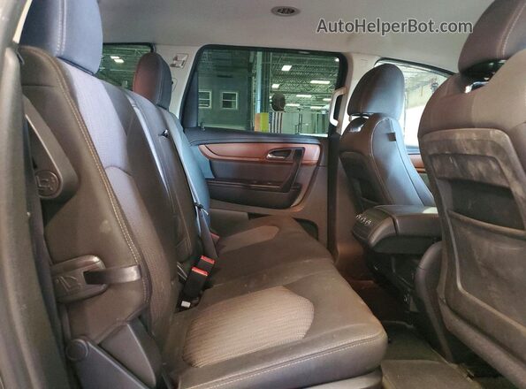 1GNKVGKD7HJ138313 2017 CHEVROLET TRAVERSE Gray Rear interior view