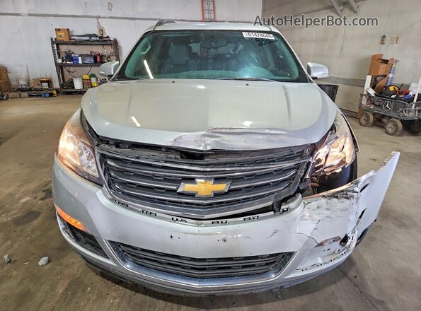 1GNKVGKD7HJ313014 2017 CHEVROLET TRAVERSE Серебряный Вид спереди
