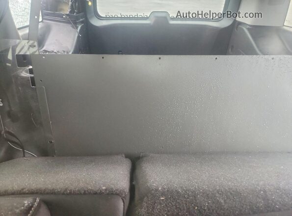 1GNLCDEC1LR234928 2020 CHEVROLET TAHOE Black Widok tylnych siedzeń