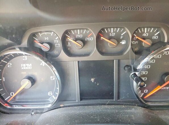 1GNLCDEC2HR250918 2017 CHEVROLET TAHOE Серебряный Вид щитка приборов