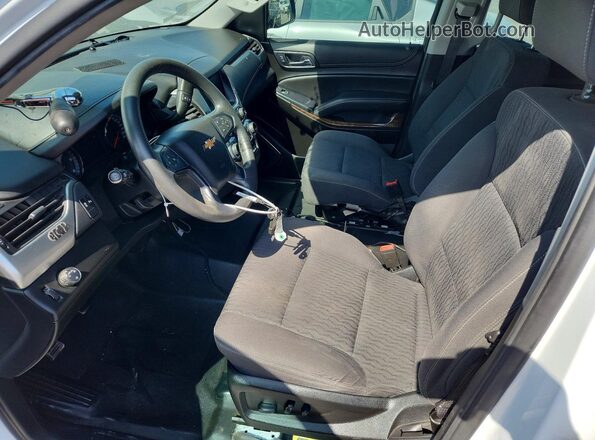 1GNLCDEC7LR162116 2020 CHEVROLET TAHOE Белый Вид салона спереди