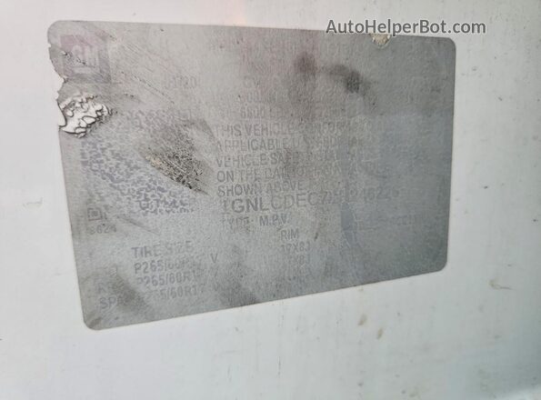 1GNLCDEC7LR246226 2020 CHEVROLET TAHOE White Widok naklejki z numerem VIN