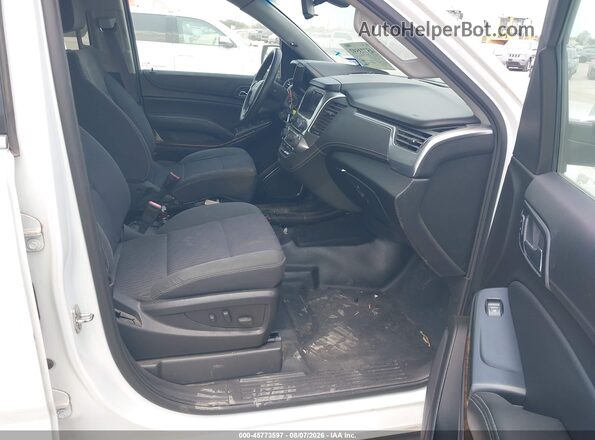 1GNLCDEC8HR171768 2017 CHEVROLET TAHOE White Вид салону спереду