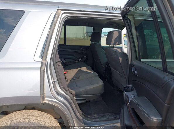1GNSCAKCXJR363732 2018 CHEVROLET TAHOE Gray Widok naklejki z numerem VIN
