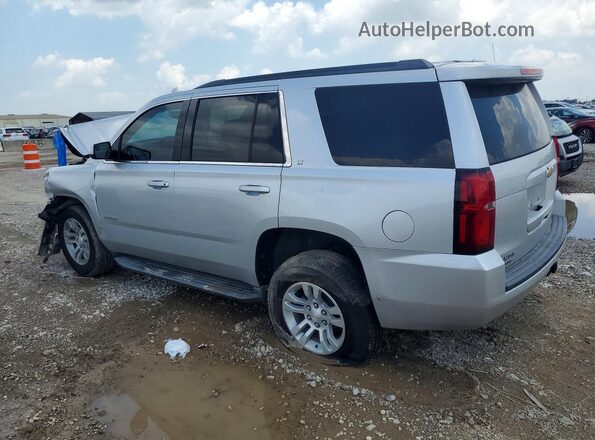 1GNSCBKC2LR140688 2020 CHEVROLET TAHOE Silver Trasero izquierdo