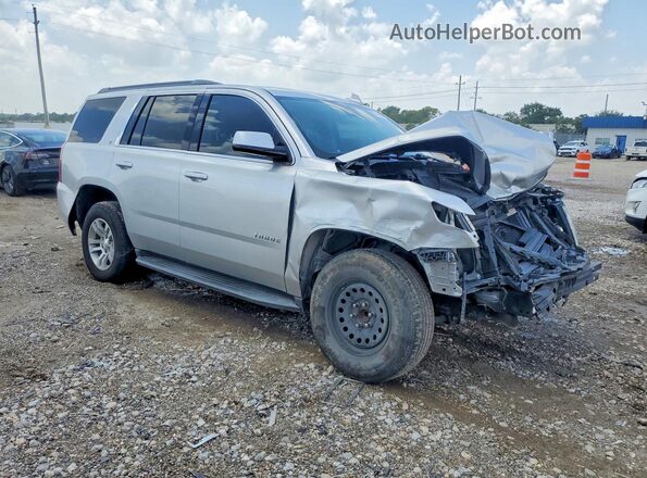 1GNSCBKC2LR140688 2020 CHEVROLET TAHOE Silver Delantero derecho