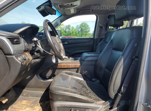 1GNSCBKC5HR116621 2017 CHEVROLET TAHOE Silver წინა სალონის ხედი