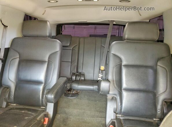 1GNSCBKC5JR143517 2018 CHEVROLET TAHOE White Հետևի նստատեղերի տեսք