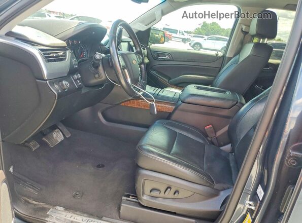 1GNSCCKJ1LR118055 2020 CHEVROLET TAHOE Gray წინა სალონის ხედი