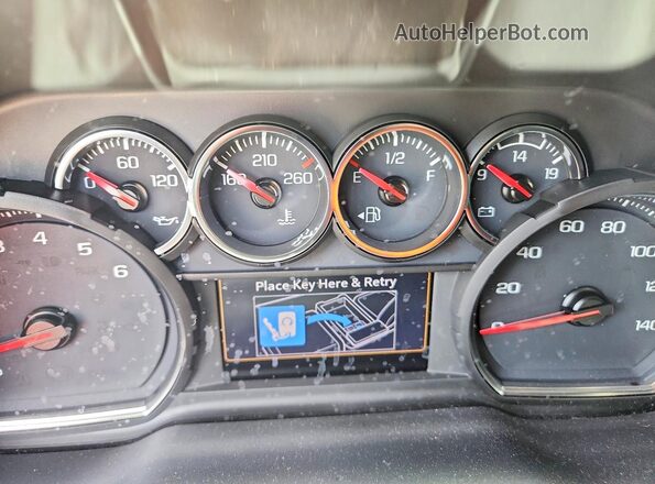1GNSCEKD7MR216787 2021 CHEVROLET SUBURBAN Серый Вид щитка приборов