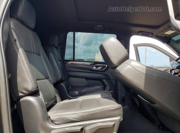 1GNSCEKD7MR301256 2021 CHEVROLET SUBURBAN Черный Вид задней части салона