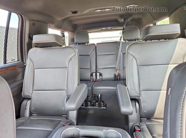 1GNSCFKD5NR190326 2022 CHEVROLET SUBURBAN White უკანა სავარძლების ხედი