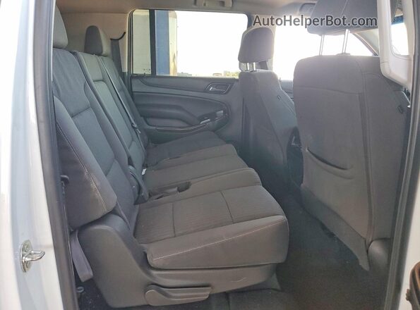 1GNSCGKC7LR275968 2020 CHEVROLET SUBURBAN White Widok tylnych siedzeń