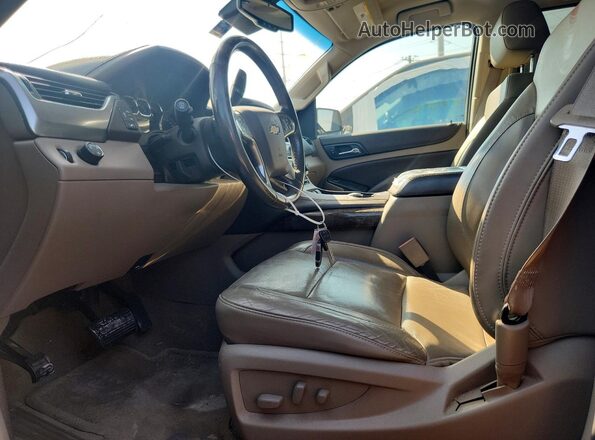 1GNSCHKC1GR286444 2016 CHEVROLET SUBURBAN White Вид салону спереду