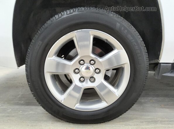 1GNSCHKC3LR276105 2020 CHEVROLET SUBURBAN White 
