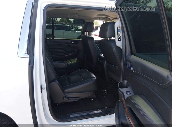 1GNSCJKC8JR101451 2018 CHEVROLET SUBURBAN White Widok naklejki z numerem VIN