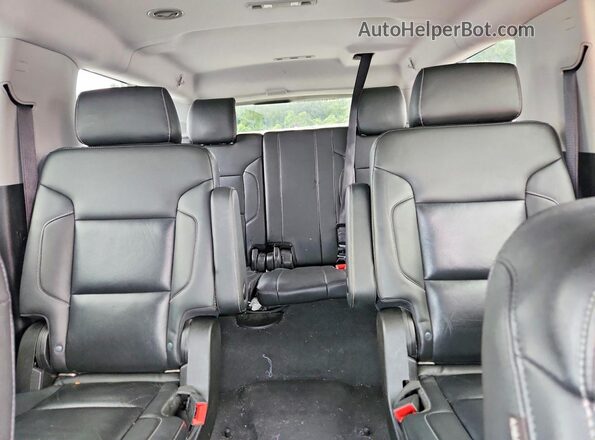 1GNSCJKC9LR218622 2020 CHEVROLET SUBURBAN Silver Vista de los asientos traseros