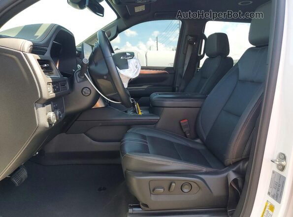 1GNSCRKD9RR416035 2024 CHEVROLET TAHOE Белый Вид салона спереди