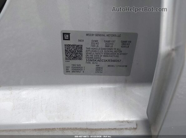 1GNSKAEC1KR348357 2019 CHEVROLET TAHOE Серебряный Вид подкапотного пространства