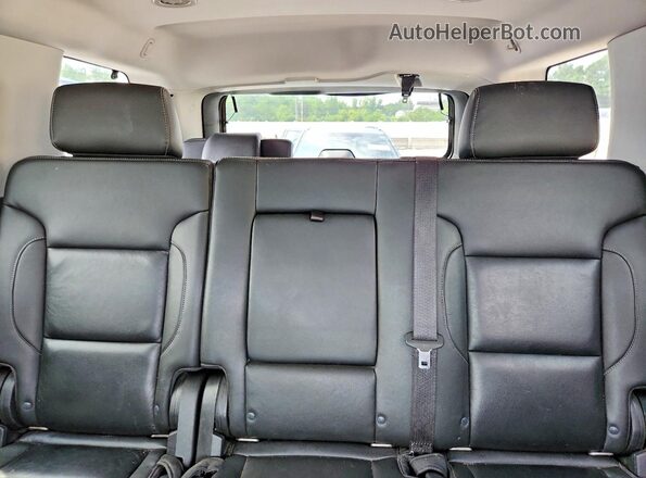 1GNSKBKC1JR133201 2018 CHEVROLET TAHOE Black Widok tylnych siedzeń