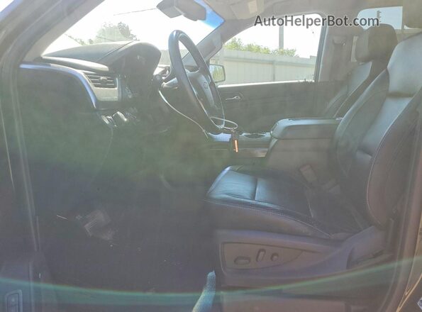 1GNSKBKC3KR226741 2019 CHEVROLET TAHOE Green Սալոնի դիմացի տեսք