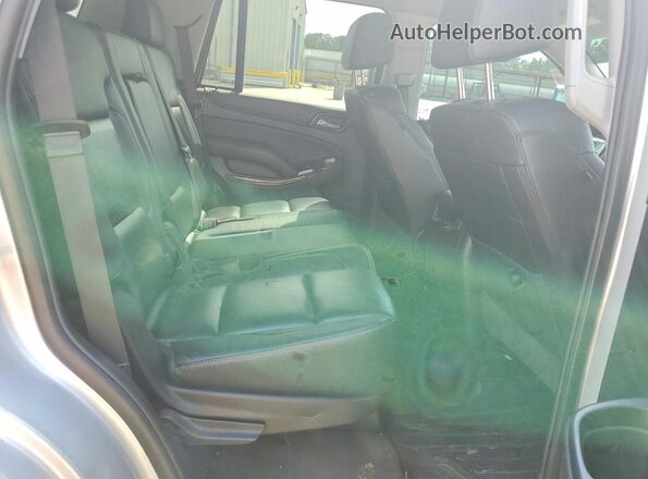 1GNSKBKC7LR159529 2020 CHEVROLET TAHOE Silver Vista interior trasera