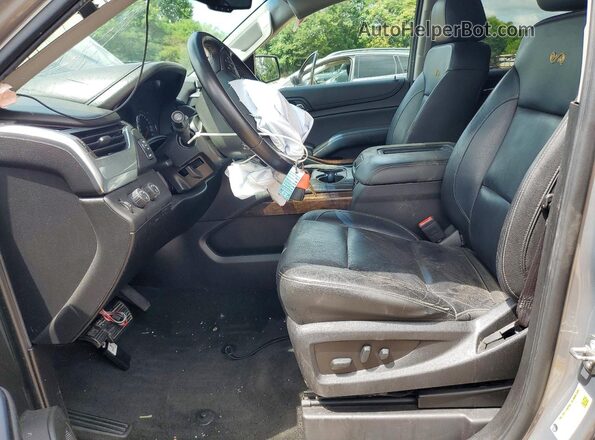1GNSKBKC8HR300762 2017 CHEVROLET TAHOE Серый Вид салона спереди