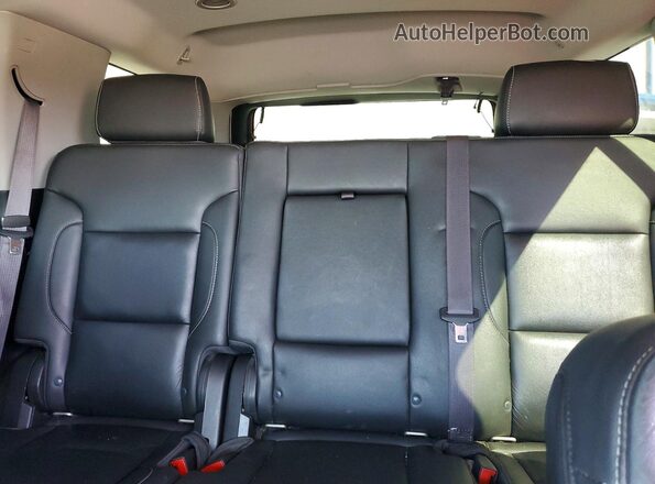 1GNSKBKC9GR462561 2016 CHEVROLET TAHOE White Widok tylnych siedzeń