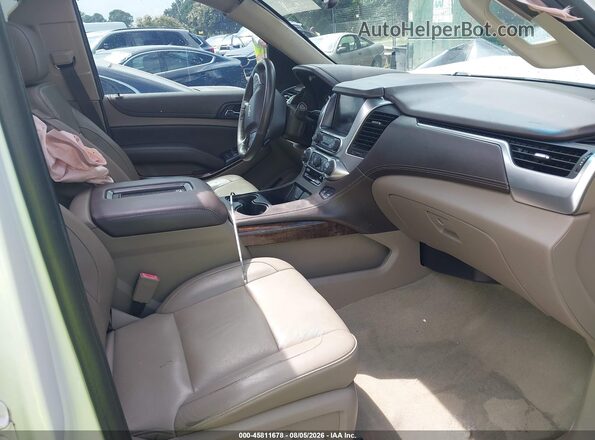 1GNSKBKC9HR331907 2017 CHEVROLET TAHOE Белый Вид салона спереди