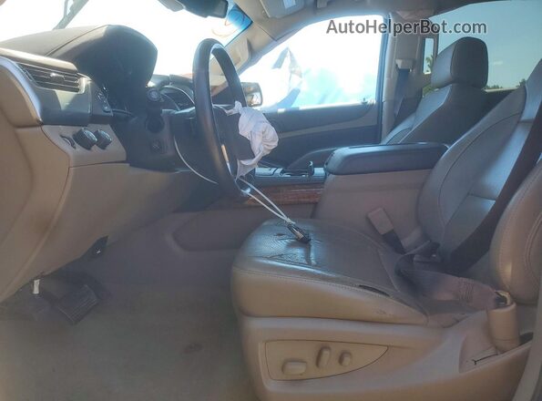 1GNSKCKC3JR185337 2018 CHEVROLET TAHOE White Widok wnętrza z przodu