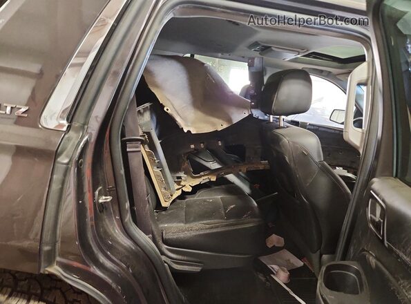 1GNSKCKC7GR246956 2016 CHEVROLET TAHOE Gray Вид задньої частини салону