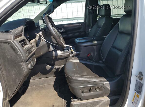 1GNSKCKD7PR130567 2023 CHEVROLET SUBURBAN White Widok wnętrza z przodu