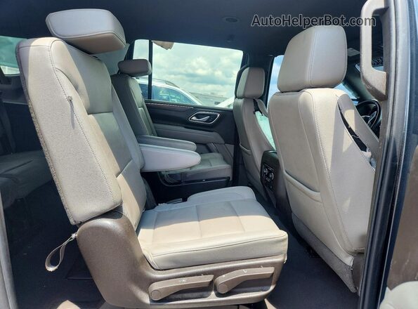 1GNSKDKD0MR334970 2021 CHEVROLET SUBURBAN Gray Vista interior trasera