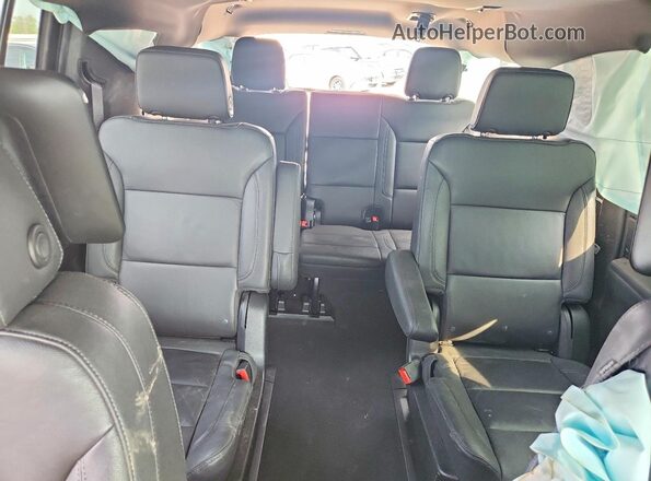 1GNSKDKD6PR524826 2023 CHEVROLET SUBURBAN Белый Вид задних сидений