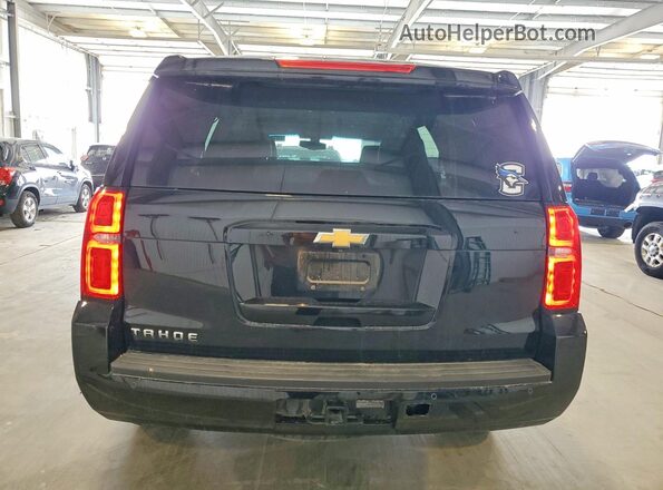 1GNSKEKC0JR313285 2018 CHEVROLET TAHOE Черный Вид сзади