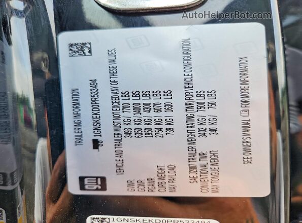 1GNSKEKD0PR533494 2023 CHEVROLET SUBURBAN Black Вид наклейки з VIN-кодом