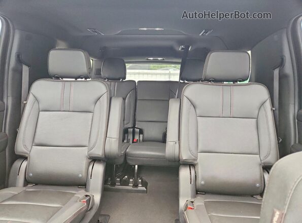 1GNSKEKD1PR279715 2023 CHEVROLET SUBURBAN Black Widok tylnych siedzeń