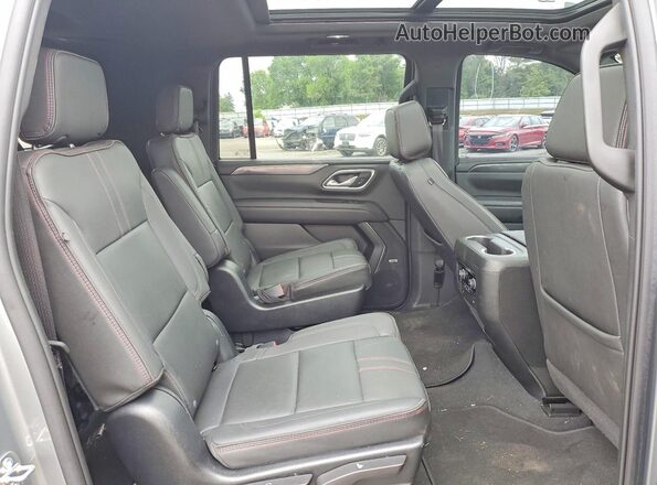 1GNSKEKD1PR353697 2023 CHEVROLET SUBURBAN Silver Вид задньої частини салону