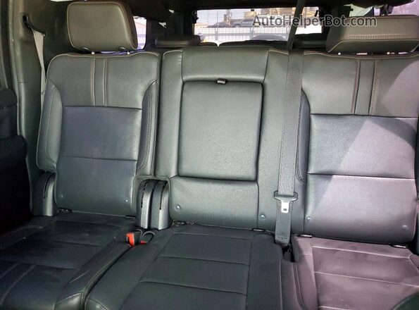 1GNSKEKD5PR108689 2023 CHEVROLET SUBURBAN Черный Вид задних сидений
