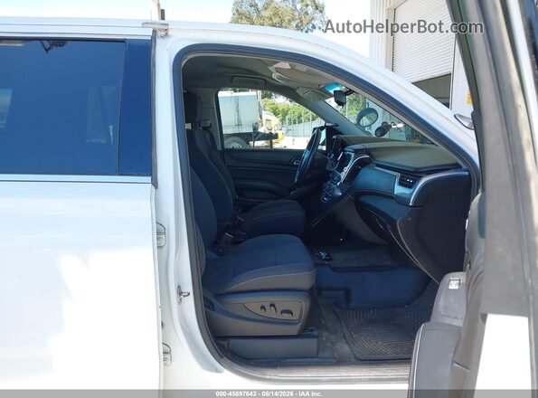 1GNSKFEC1HR321889 2017 CHEVROLET TAHOE Белый Вид салона спереди