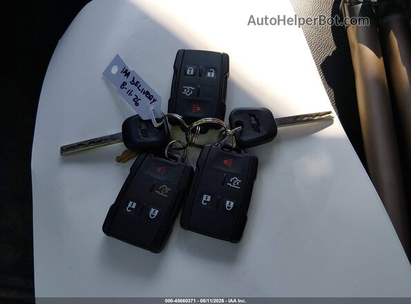 1GNSKFEC4HR315598 2017 CHEVROLET TAHOE Белый Вид панели приборов