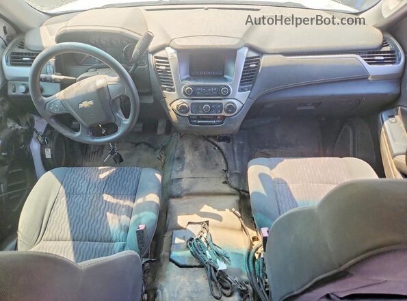 1GNSKFEC6HR267523 2017 CHEVROLET TAHOE Белый Вид панели приборов