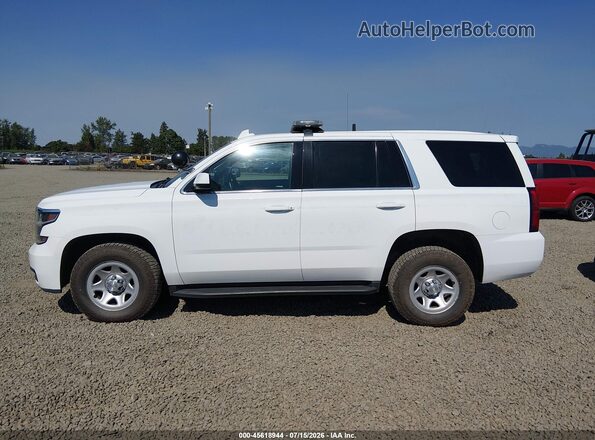 1GNSKFEC8JR316033 2018 CHEVROLET TAHOE White Սալոնի 360 աստիճան տեսք