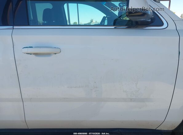 1GNSKFEC8LR112660 2020 CHEVROLET TAHOE White 360 interior view