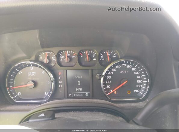 1GNSKFECXHR317680 2017 CHEVROLET TAHOE Белый Вид задних сидений