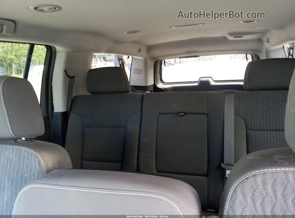 1GNSKGEC4HR336165 2017 CHEVROLET SUBURBAN Dark Blue Вид панели приборов