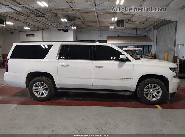 1GNSKGEC7HR309820 2017 CHEVROLET SUBURBAN White Вид задньої частини салону