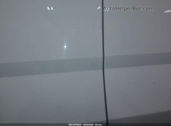 1GNSKGEC7HR309820 2017 CHEVROLET SUBURBAN White Вид спереду