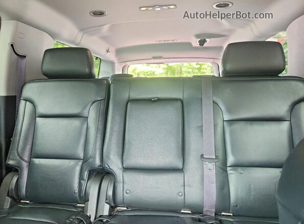 1GNSKGKC7GR369485 2016 CHEVROLET SUBURBAN Black Widok tylnych siedzeń