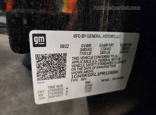 1GNSKGKL1PR128666 2023 CHEVROLET SUBURBAN Black Widok naklejki z numerem VIN